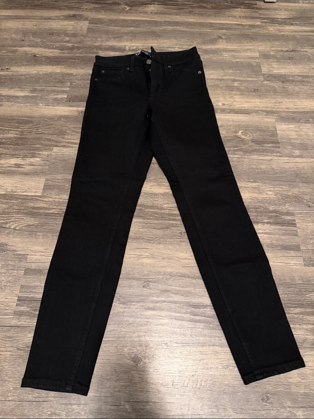 GAP Women’s Black Skinny Jeans
